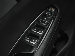 Kia  15