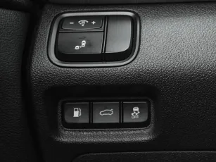 Kia  17