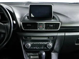 Mazda  10