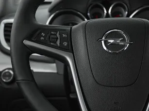 Opel  11