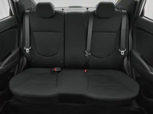 Hyundai  16