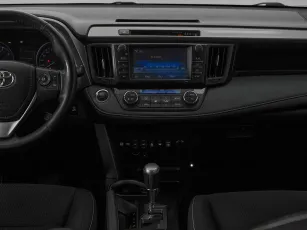 Toyota  15