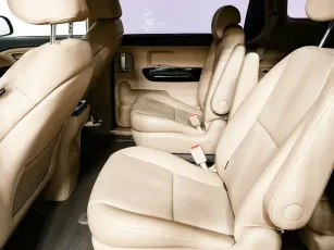 Kia  8