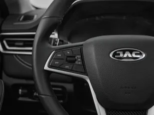 JAC  12