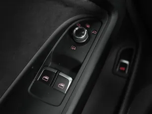 Audi  14