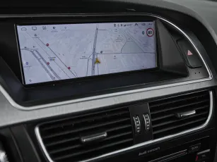 Audi  16