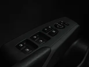 Hyundai  13