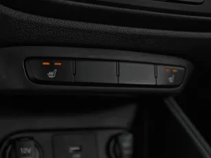 Hyundai  16