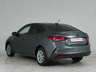 Hyundai  4