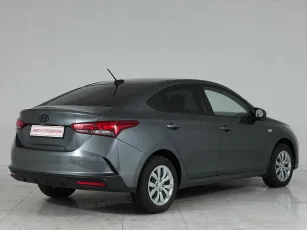 Hyundai  6