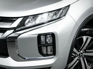 Mitsubishi  5