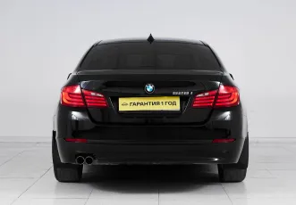 BMW  5
