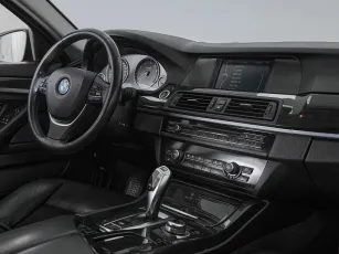 BMW  7