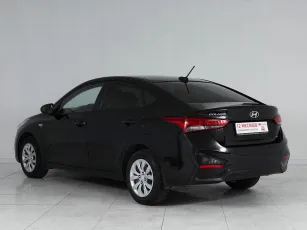 Hyundai  4