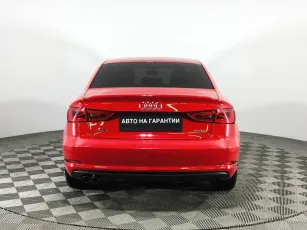 Audi  5