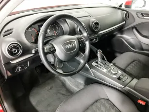 Audi  8