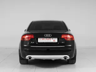 Audi  5