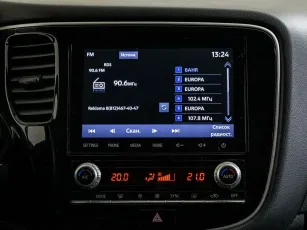 Mitsubishi  7