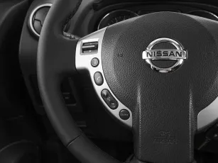 Nissan  11