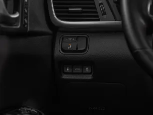 Kia  16