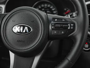 Kia  12