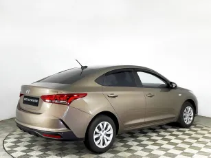 Hyundai  4