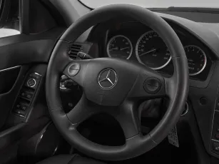 Mercedes-Benz  10