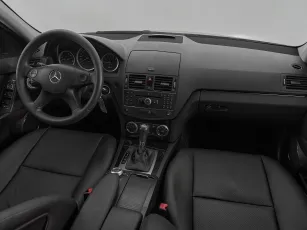 Mercedes-Benz  9