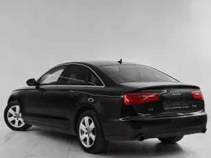 Audi  4