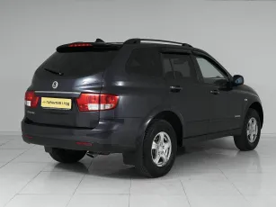 SsangYong  6