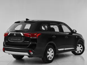 Mitsubishi  6
