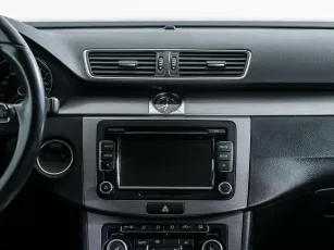 Volkswagen  10