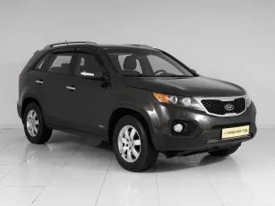 Kia  3