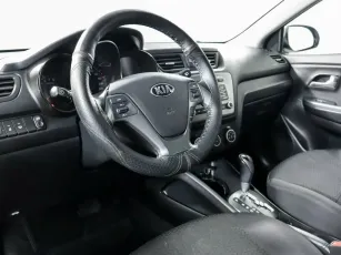 Kia  7