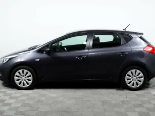Kia  3