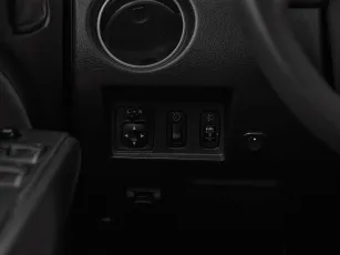 Mitsubishi  12