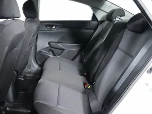 Hyundai  16
