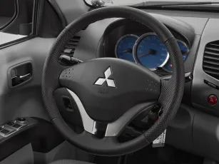 Mitsubishi  10