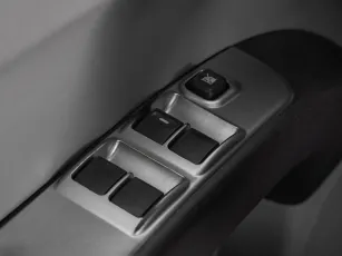 Mitsubishi  11