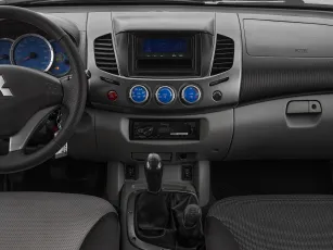 Mitsubishi  13