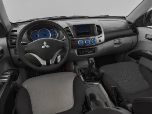 Mitsubishi  7