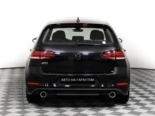 Volkswagen  6