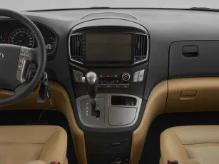 Hyundai  15
