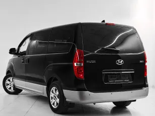 Hyundai  4