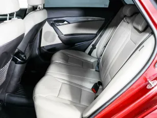 Hyundai  13