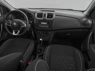Renault  9