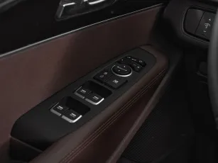 Kia  15
