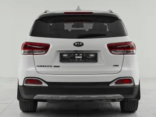 Kia  5