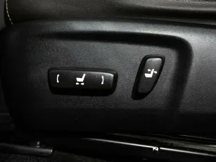 Toyota  15