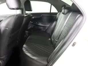 Toyota  9
